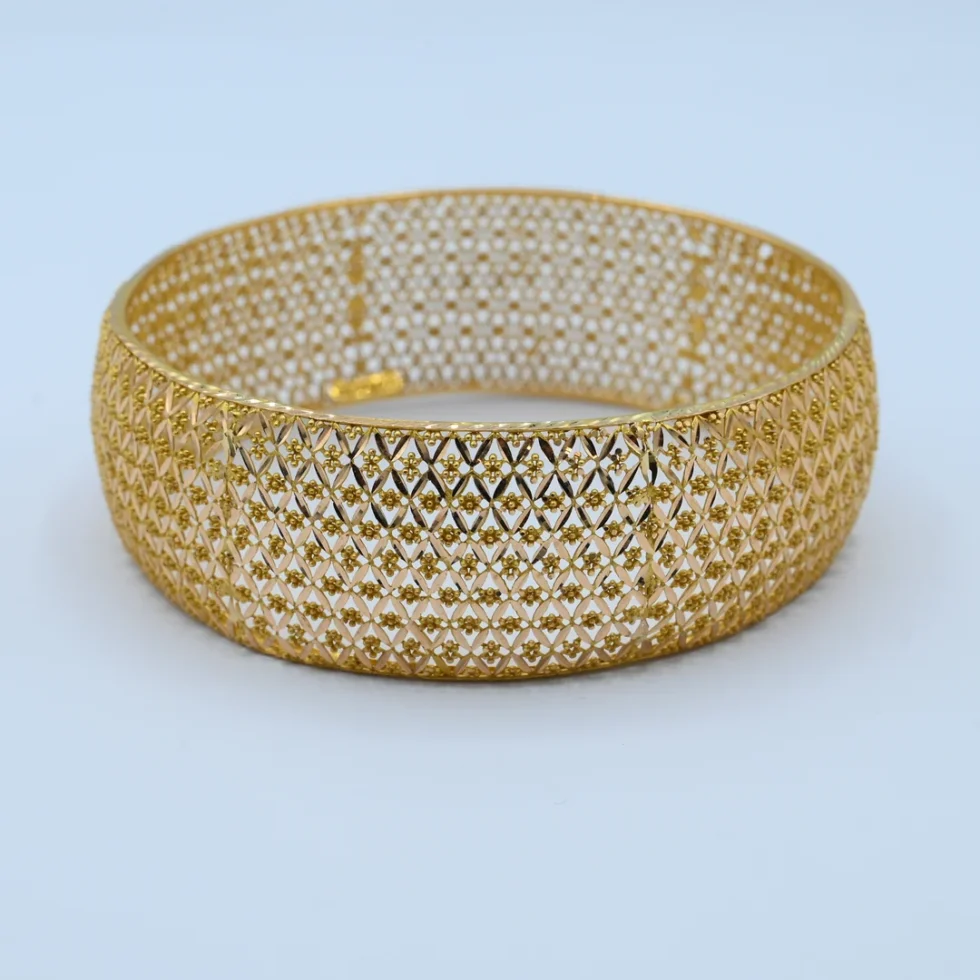 Gold Wide Mesh Pattern Kara