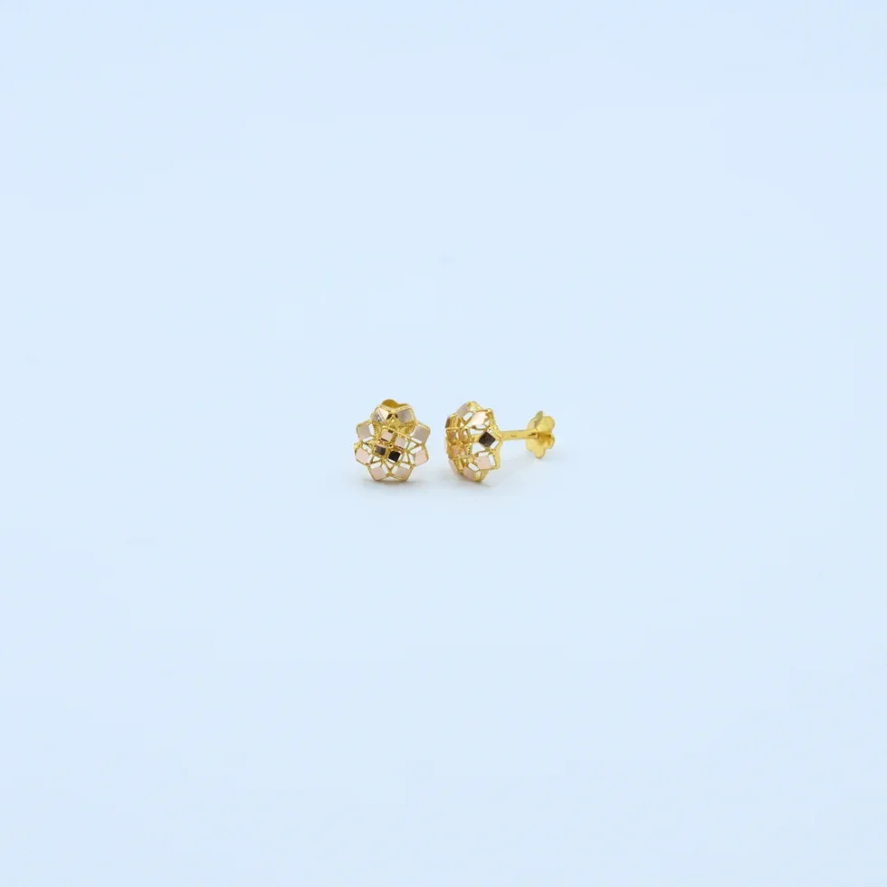 Gold Five Petal Diamond Cut Tops