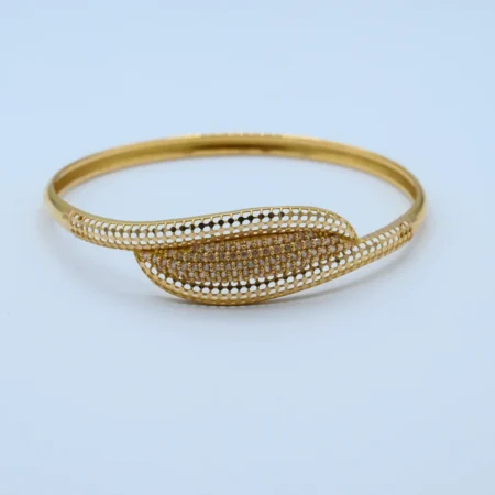 Gold Oval Filigree Leaf Kara