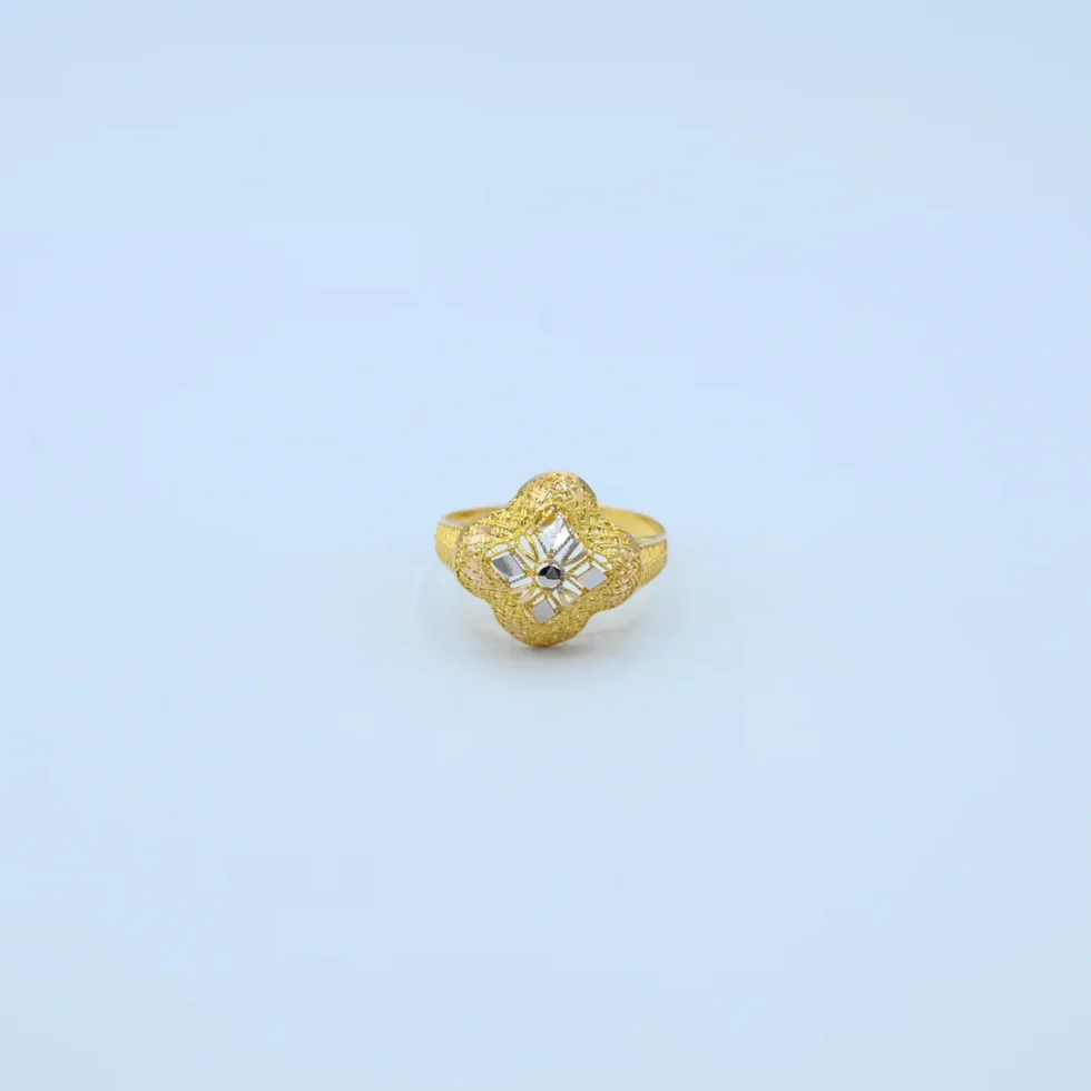 Gold Four-Petal Two-Tone Ring