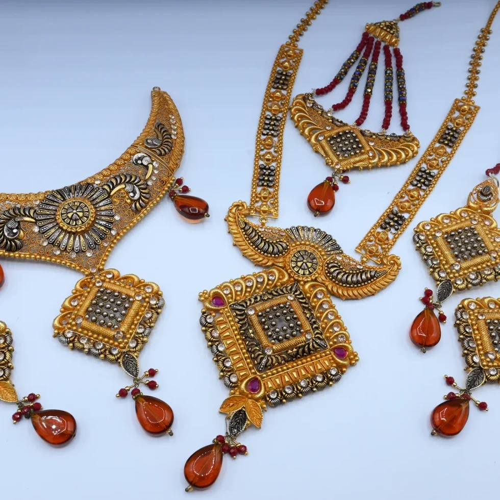 Gold Pearl Ruby Multi-Layer Bridal Set