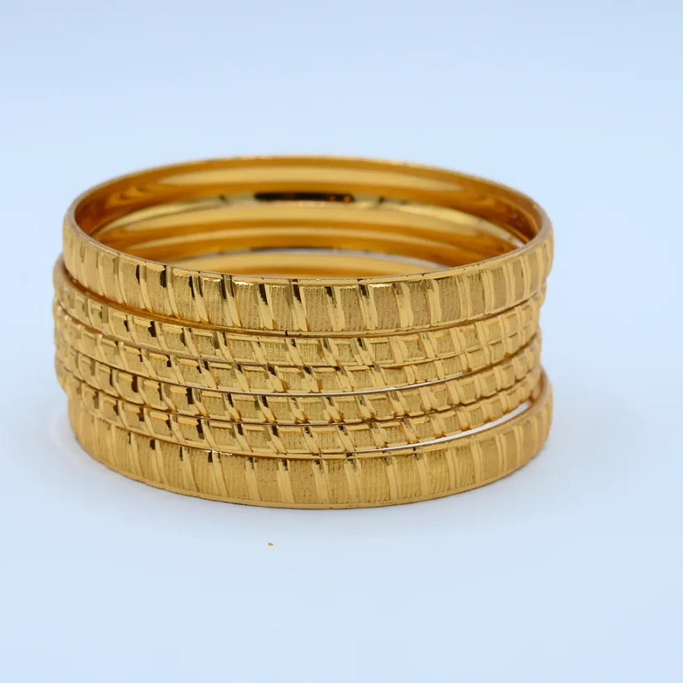 Gold Textured Lining Single Bangle