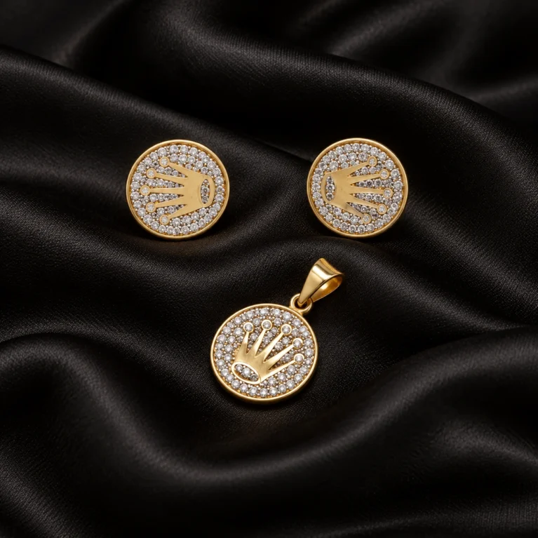 Regalia Crown Gold Pendant & Ear Stud Set