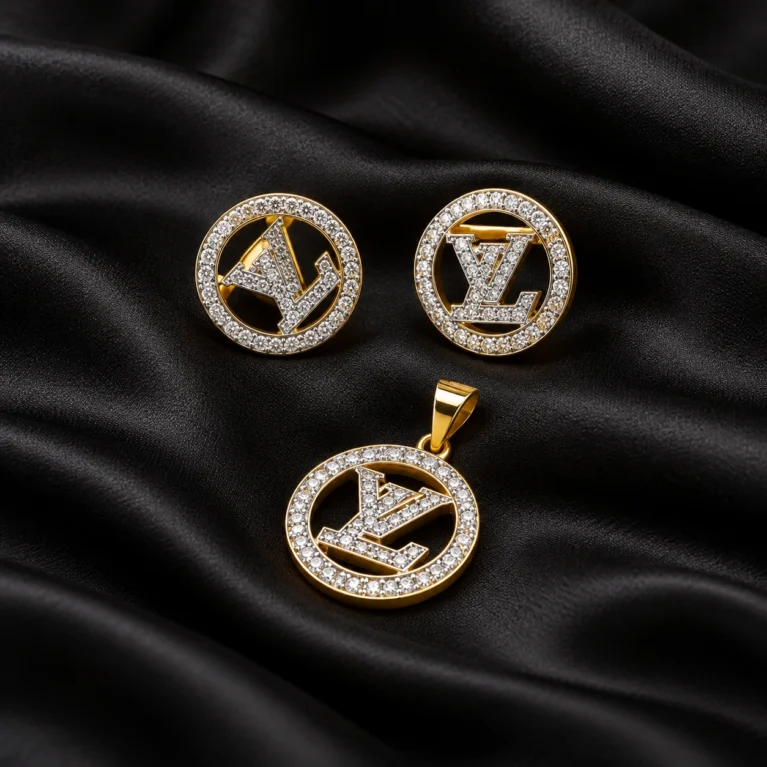 Initialia Halo Gold Pendant & Ear Stud Set
